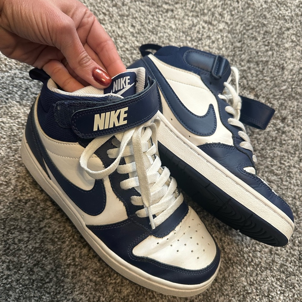 Nike dunk Navy and White High-Top Sneakers